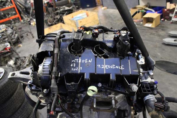 MOTEUR CITROEN / PEUGEOT 1.2VTI CODE HM05 10XVA7 - Vue 1